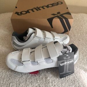 Tommaso Women’s Cycling Shoes Sz 9 US/40 EUR